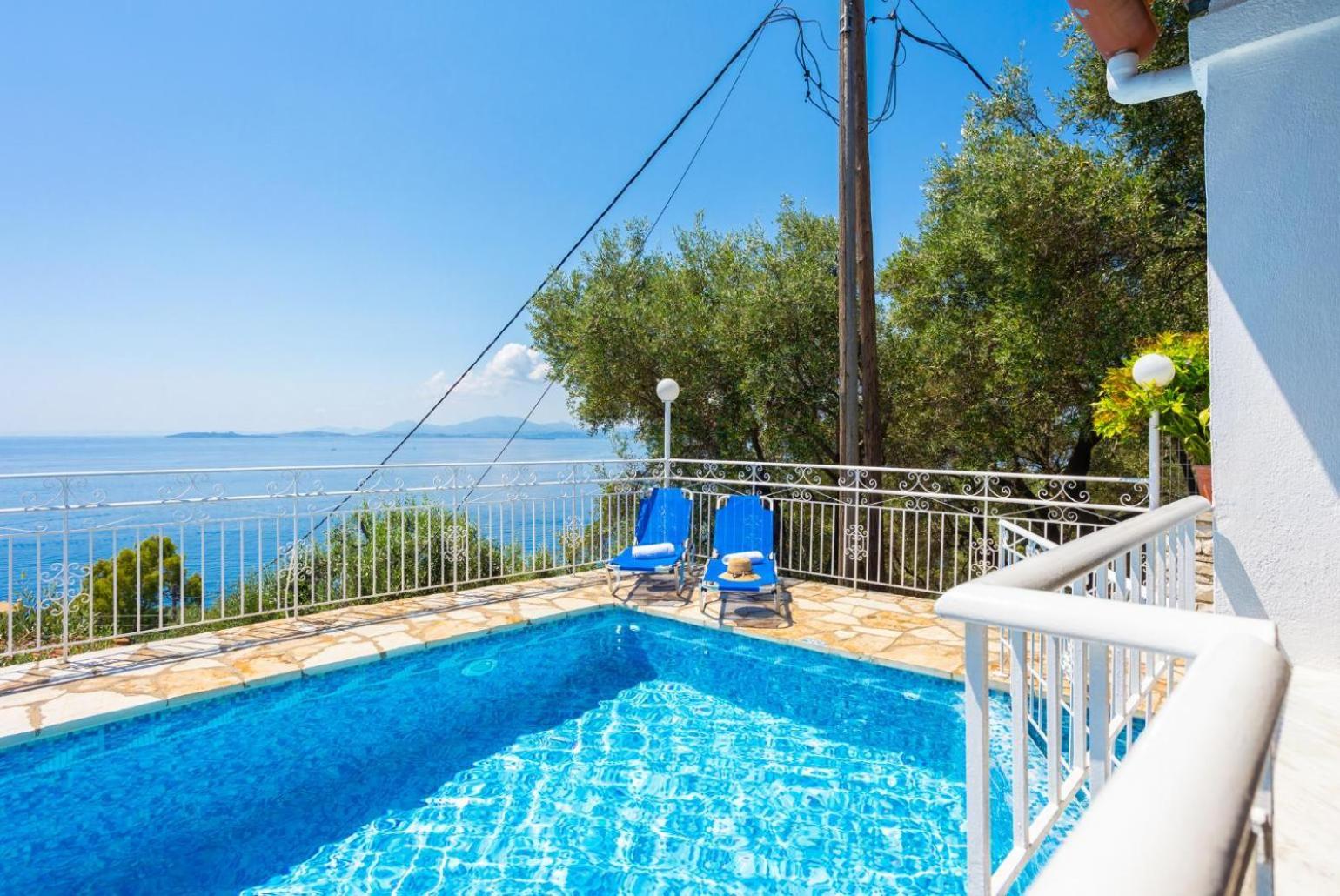 Villa Elia Nisaki  Exterior photo